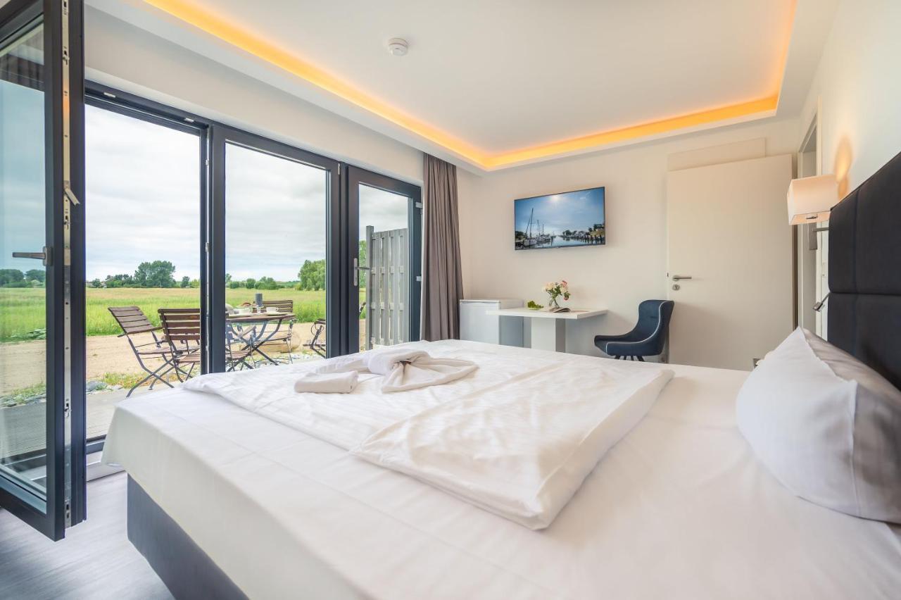 Marina Martinshafen Hotel Sassnitz Ngoại thất bức ảnh